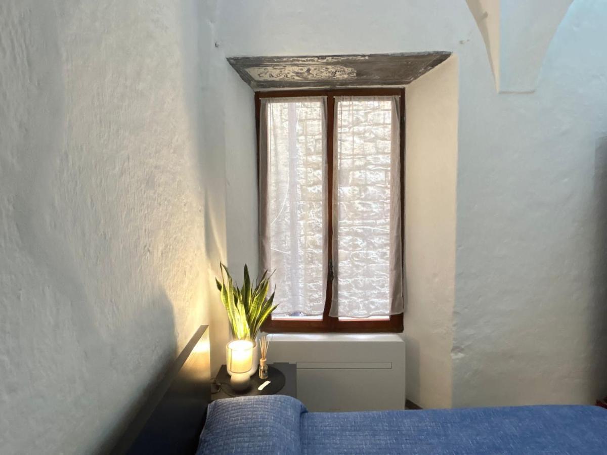 La Finestra Sul Borgo Acomodação com café da manhã Cervo Exterior foto