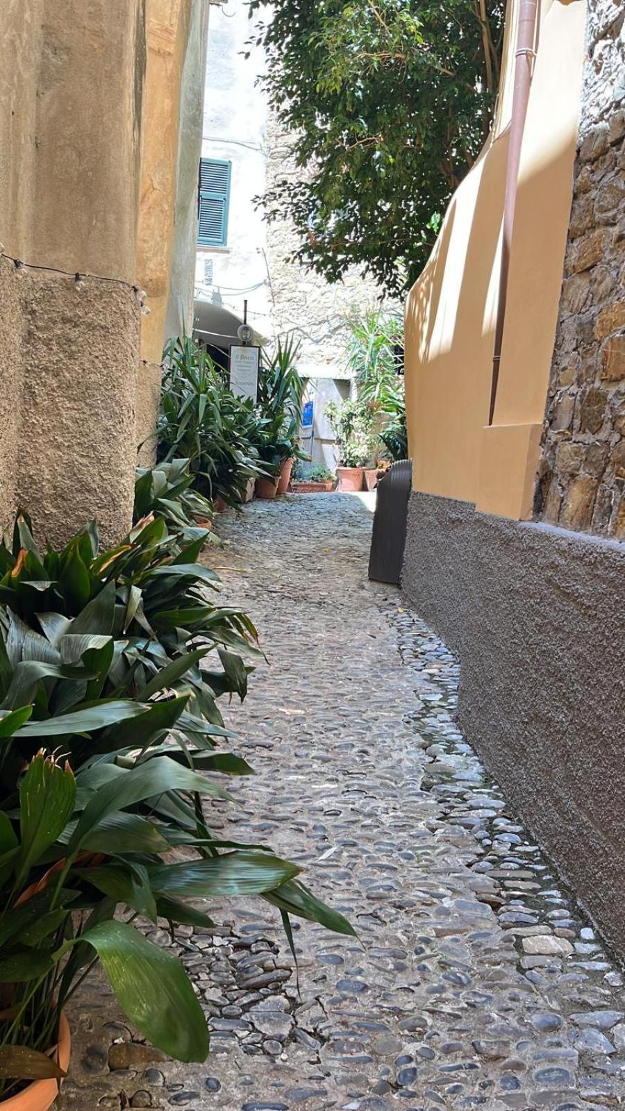 La Finestra Sul Borgo Acomodação com café da manhã Cervo Exterior foto