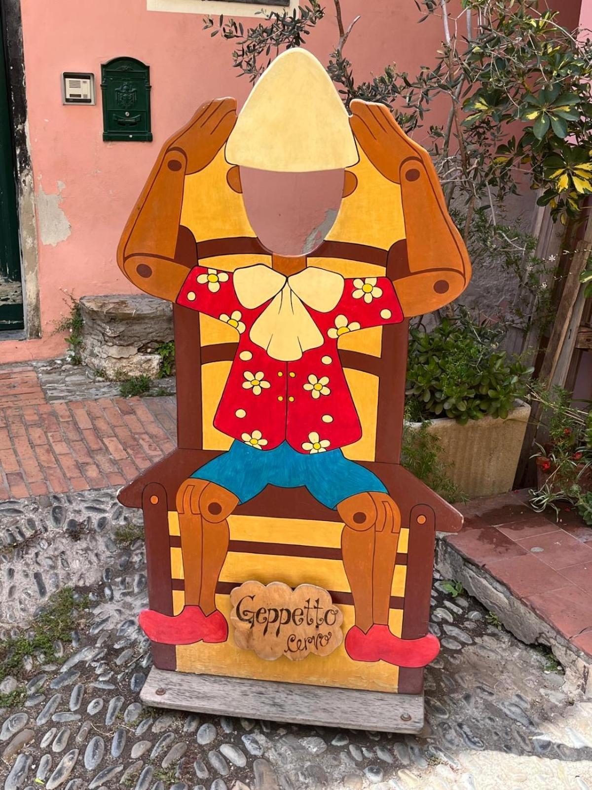 La Finestra Sul Borgo Acomodação com café da manhã Cervo Exterior foto
