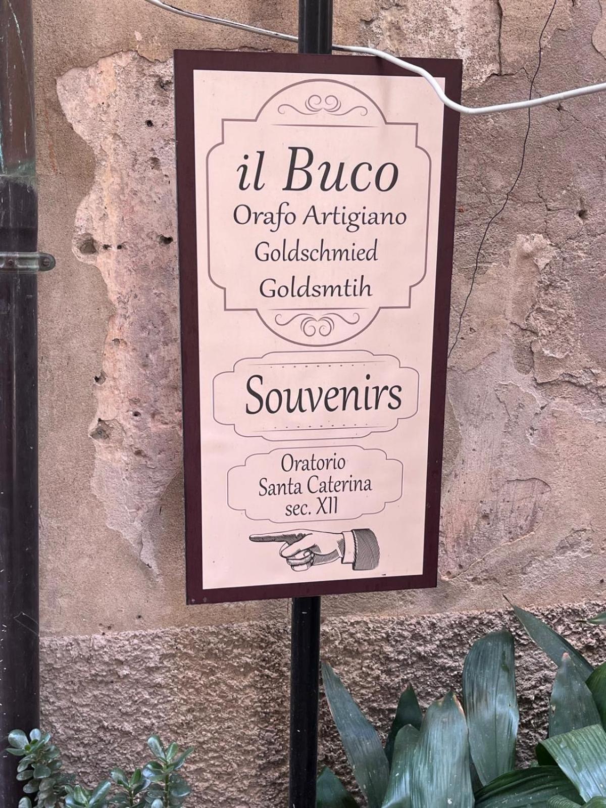 La Finestra Sul Borgo Acomodação com café da manhã Cervo Exterior foto
